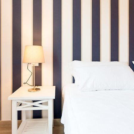شقة Sharingco Atarazanas Premium Loft VI مالقة المظهر الخارجي الصورة