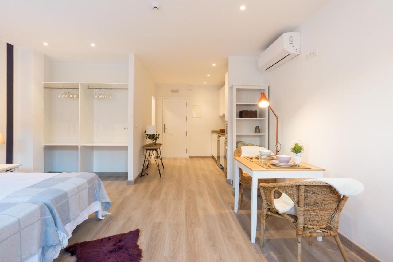 شقة Sharingco Atarazanas Premium Loft VI مالقة المظهر الخارجي الصورة
